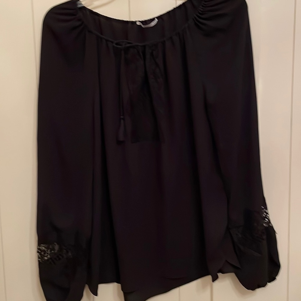 T Tahari blouse